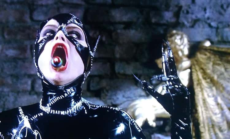 They Really Did Put A Live Bird In Michelle Pfeiffer’s Mouth In ‘Batman Returns’
