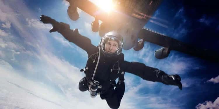 Tom Cruise Learned How To HALO Jump For ‘M:I Fallout’ But The Scene Was Butchered By CGI