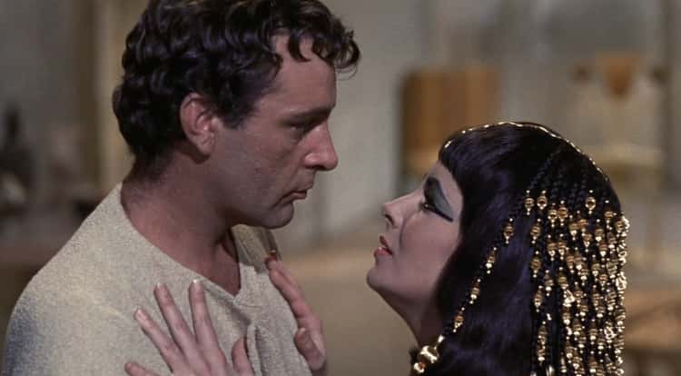 Elizabeth Taylor And Richard Burton Started Their Scandalous Affair While Making 'Cleopatra'